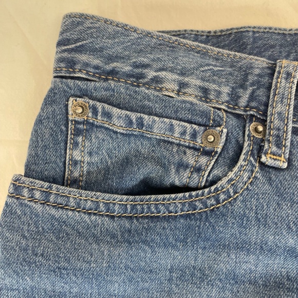 Old Navy Athletic Taper Medium Wash Blue Jeans Skinny Women’s 29x30 WITH TAG - Picture 6 of 16